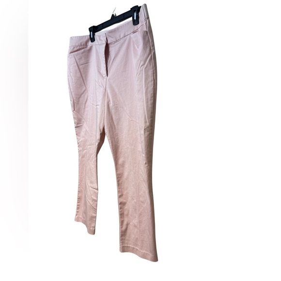 Liz Claiborne Emma Pants Blush Pink Size 1X - Picture 3 of 13